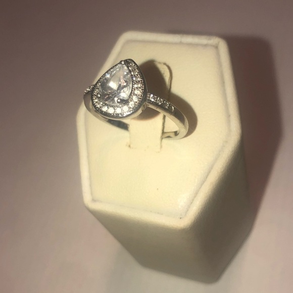 STERLING Silver Tear Drop / Pear Shape Halo Half Eternity Engagement Ring Sz 8 - Picture 4 of 9